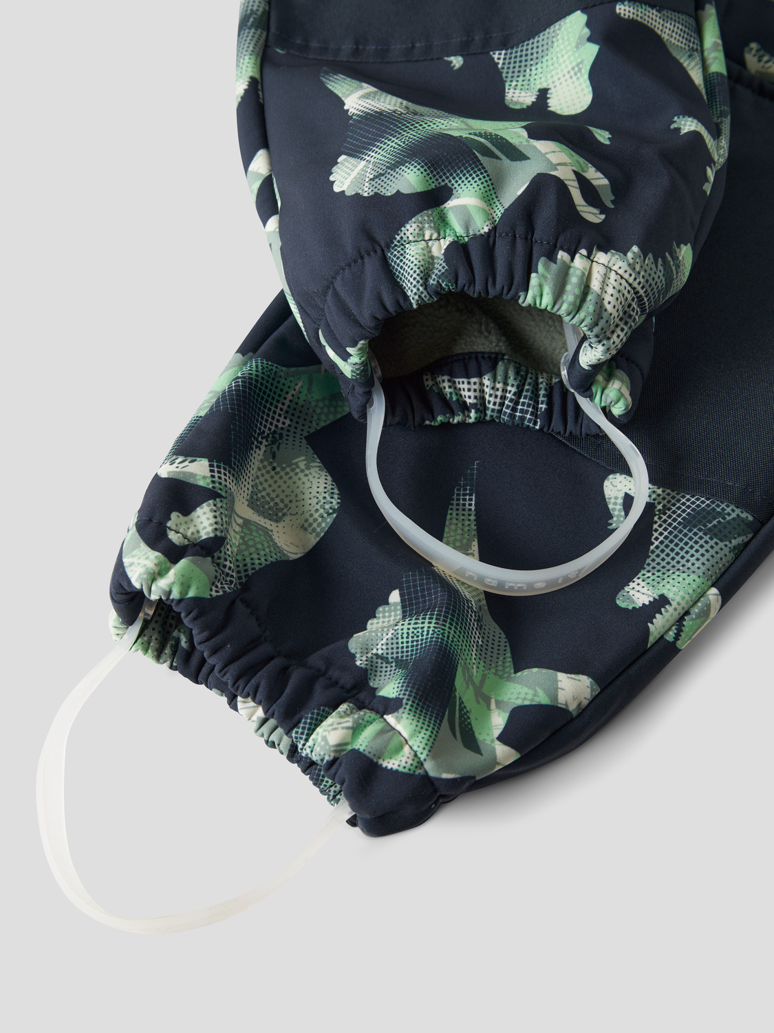 model_shot-detail